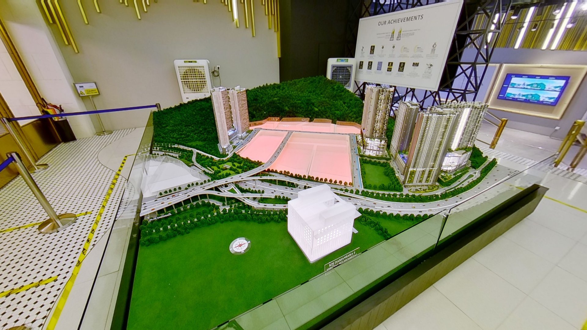 Full Scale Model - Central Park Damansara