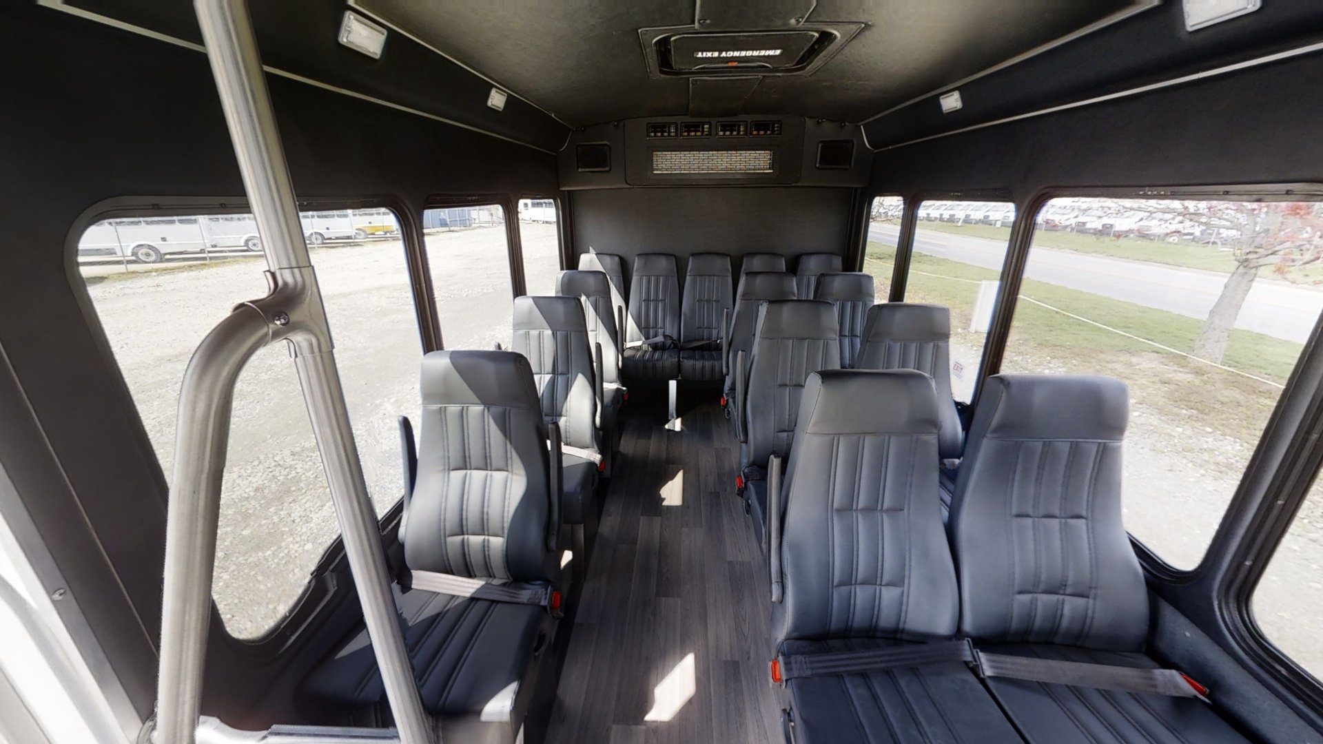 10 Passenger With Rear Luggage Plus Driver Main Room